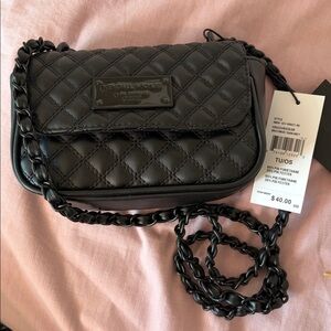 Kendall Kylie Quilted Crossbody Phone Wallet